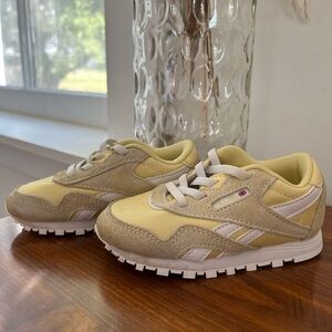 Reebok Toddler Yellow Sneakers - Size 6